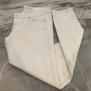 dELiA*s Olivia White Jeans